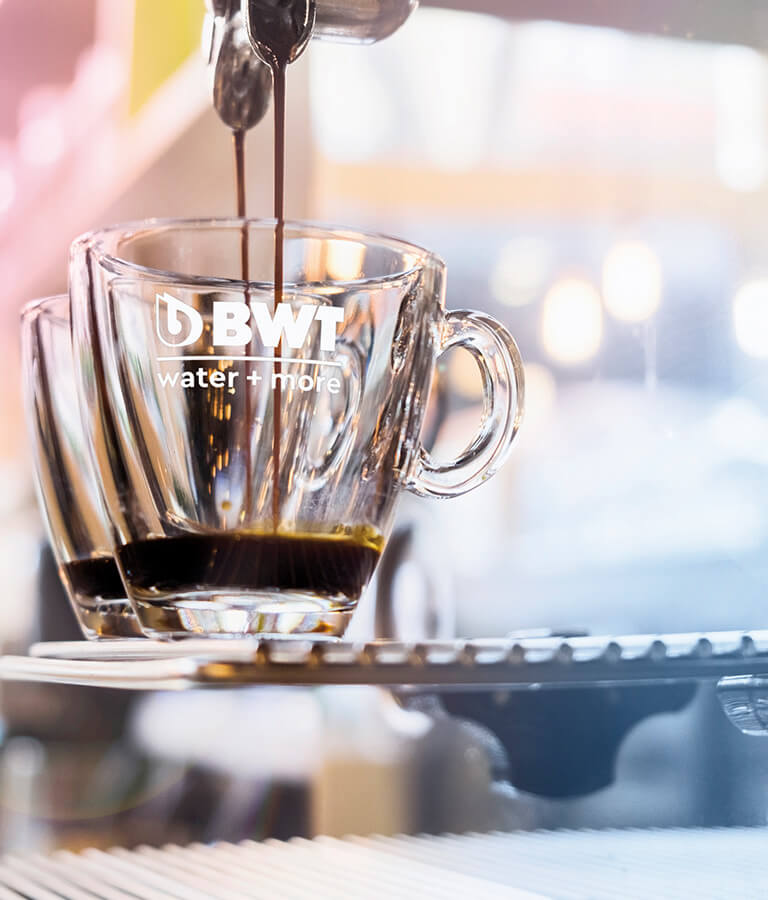 Kaffeemaschine mit Tasse